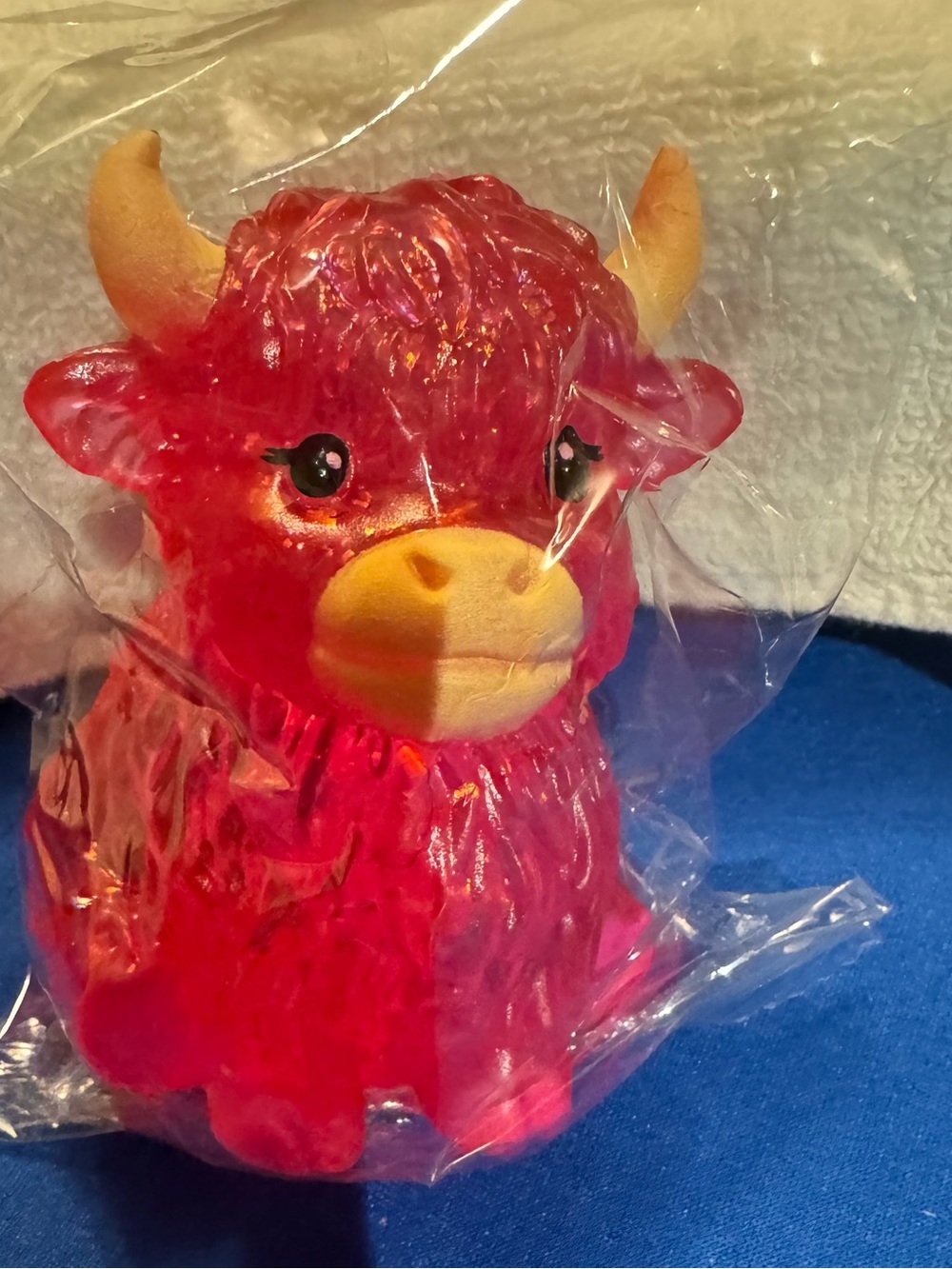Hyland cow sugar glitter squishy